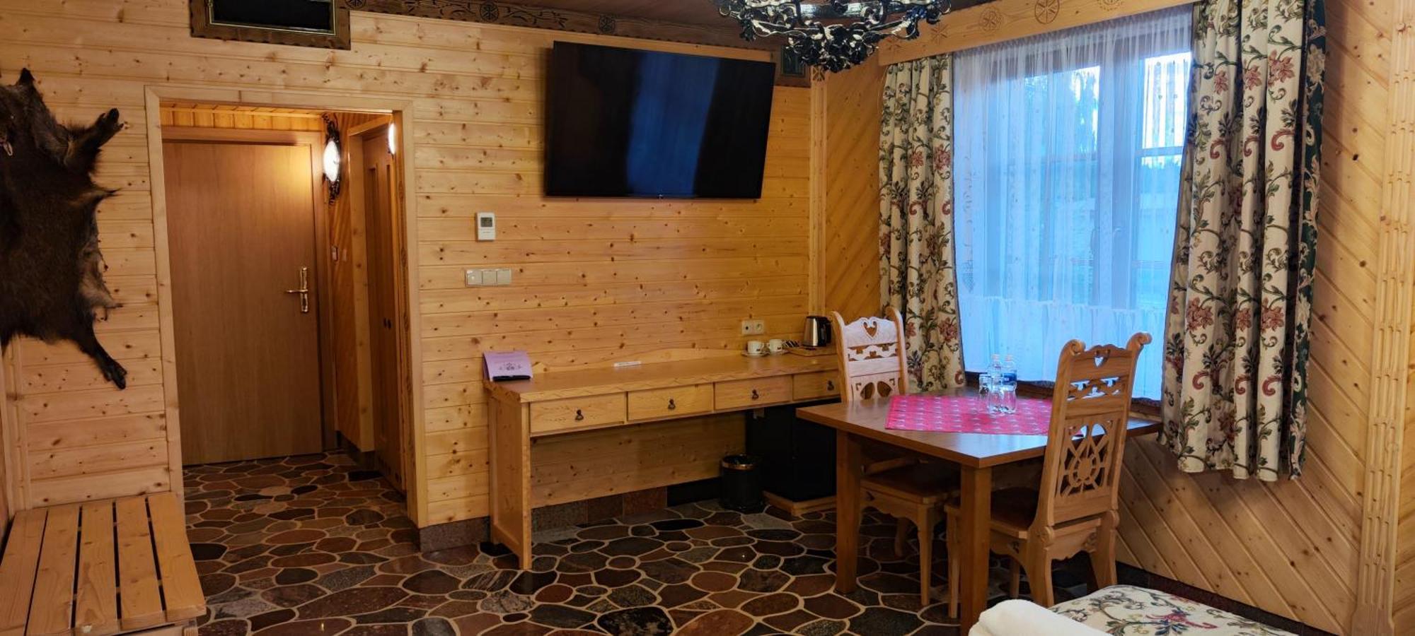 Chata Goralska I Pokoje Goscinne Ciechocinek Exterior foto